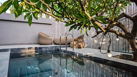Lakeview 5BR Park Villa - Private Pool-BBQ-Karaoke