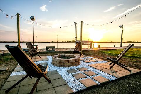 River House Getaway