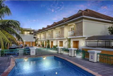 Modern 3 bedroom terrace- Pluto