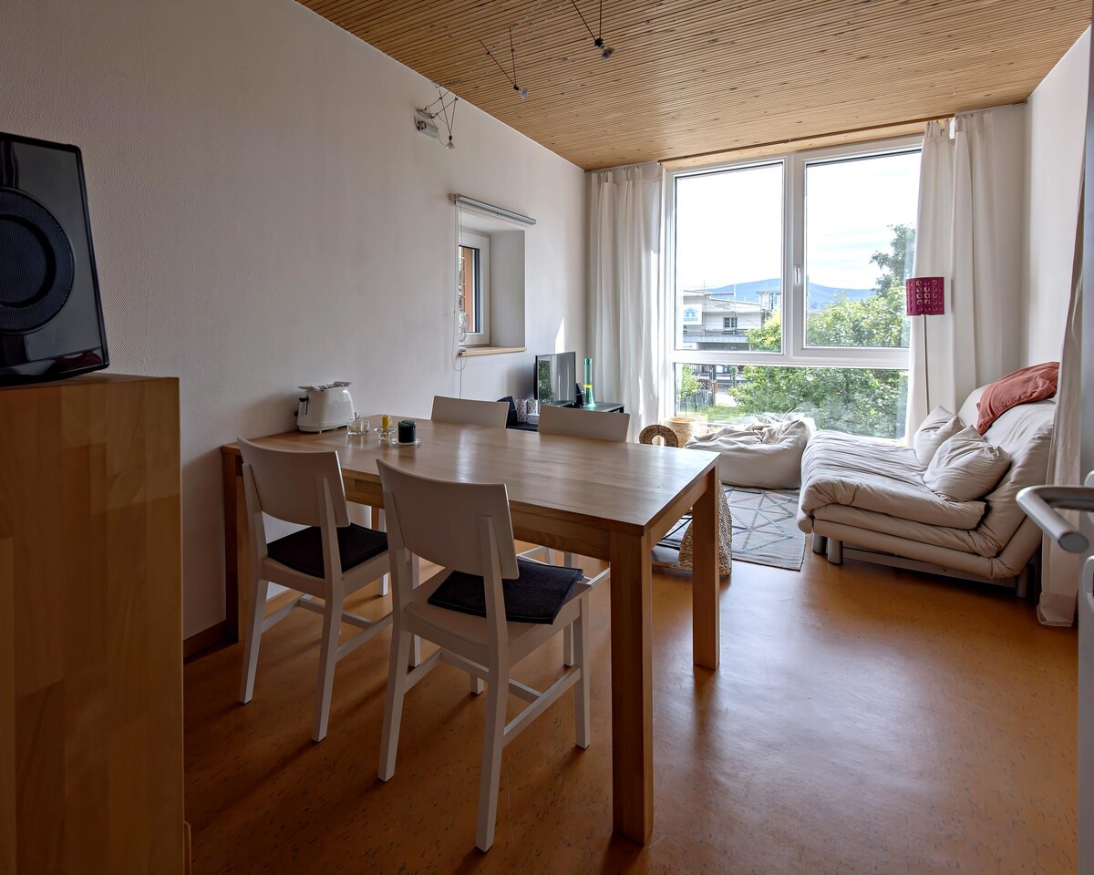 Airbnb con migliori performance: Apartment in the countryside for 1-4 people a Reutlingen