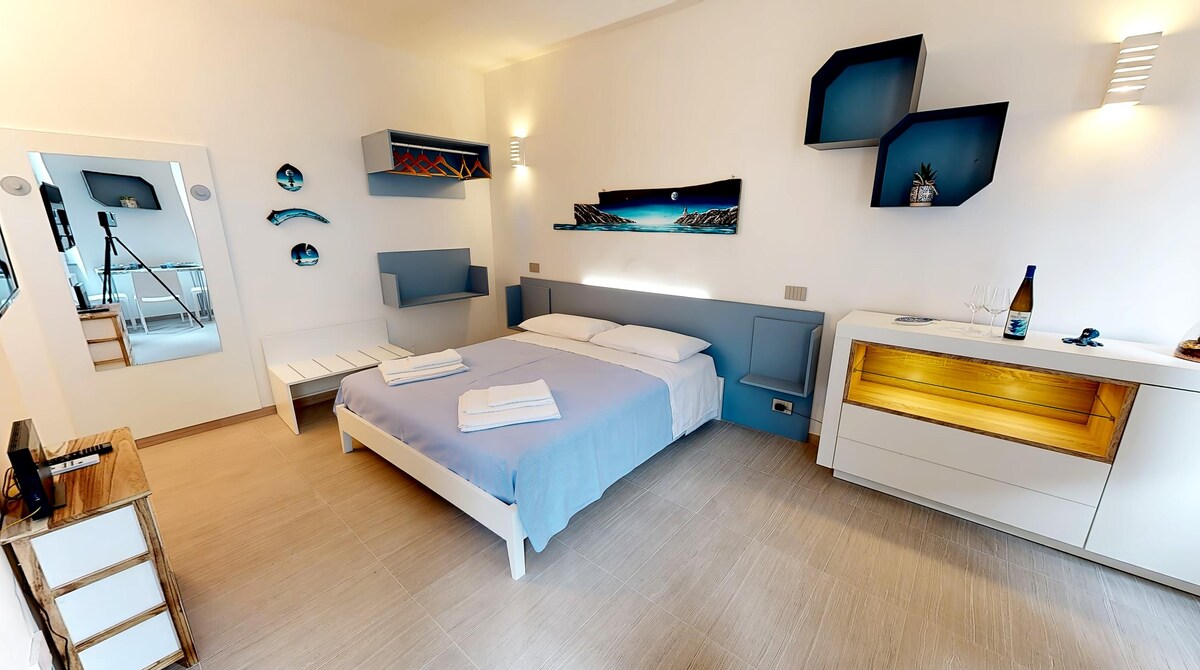 Popular Airbnb listing: Elia House La Spezia Cinque Terre in La Spezia