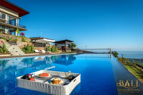 THE most luxury villa in Lovina! Stunning Outlook!