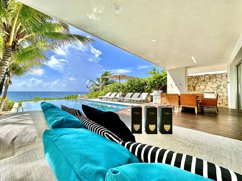 Ultimate Oceanfront Villa Maid & Resort Size Pool