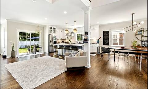 Beautiful House 15 mins American Dream - 25 to NYC