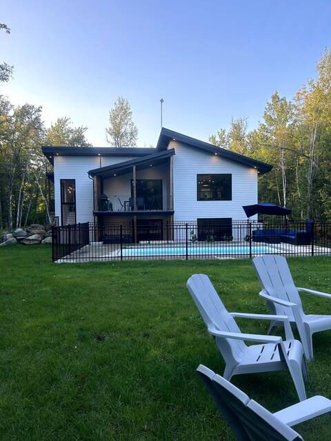 The Modern Retreat