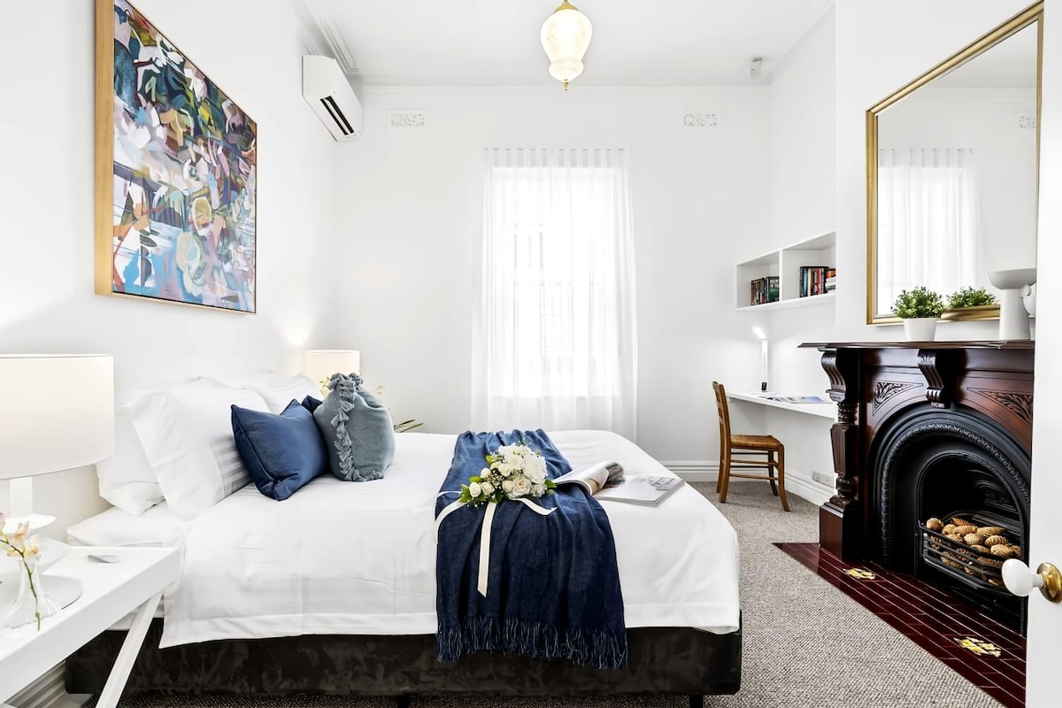 Top Airbnb: Bonnie Belle I Geelong CBD Luxury in Geelong