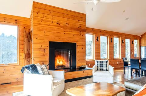 Riverfront Estate w/ Swimming Pond & Hiking Trails