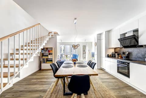 Plenty of space | Modern | Comfort and close to the beach