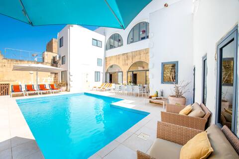 Dar Tal-Moghoz Holiday Home