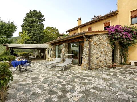 Maestraccio by Interhome