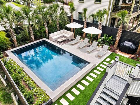 Mint Julep | Largest Private Pool Downtown
