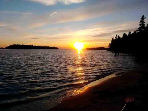 Bord Lac-St-Jean/spa/poêle granules/plage #306338