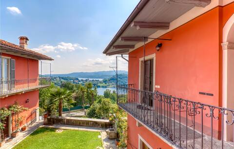 Gorgeous apartment in Carcegna di Miasino NO