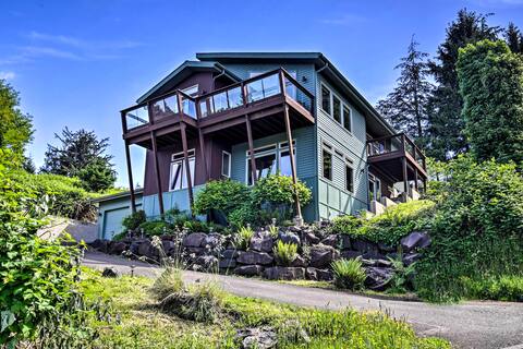 Luxe Coastal Haven w/ Bay Views & Hot Tub