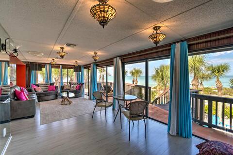 Beachfront Home on Gulf of Mexico w/ Fire Pit!
