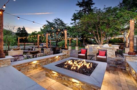 Casa Bella Estate in Wine Country w/ New Pool!