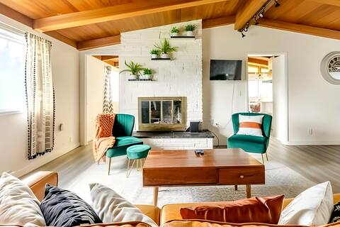 Serene Retreat by SeaTacAirport 8BR+5BTH