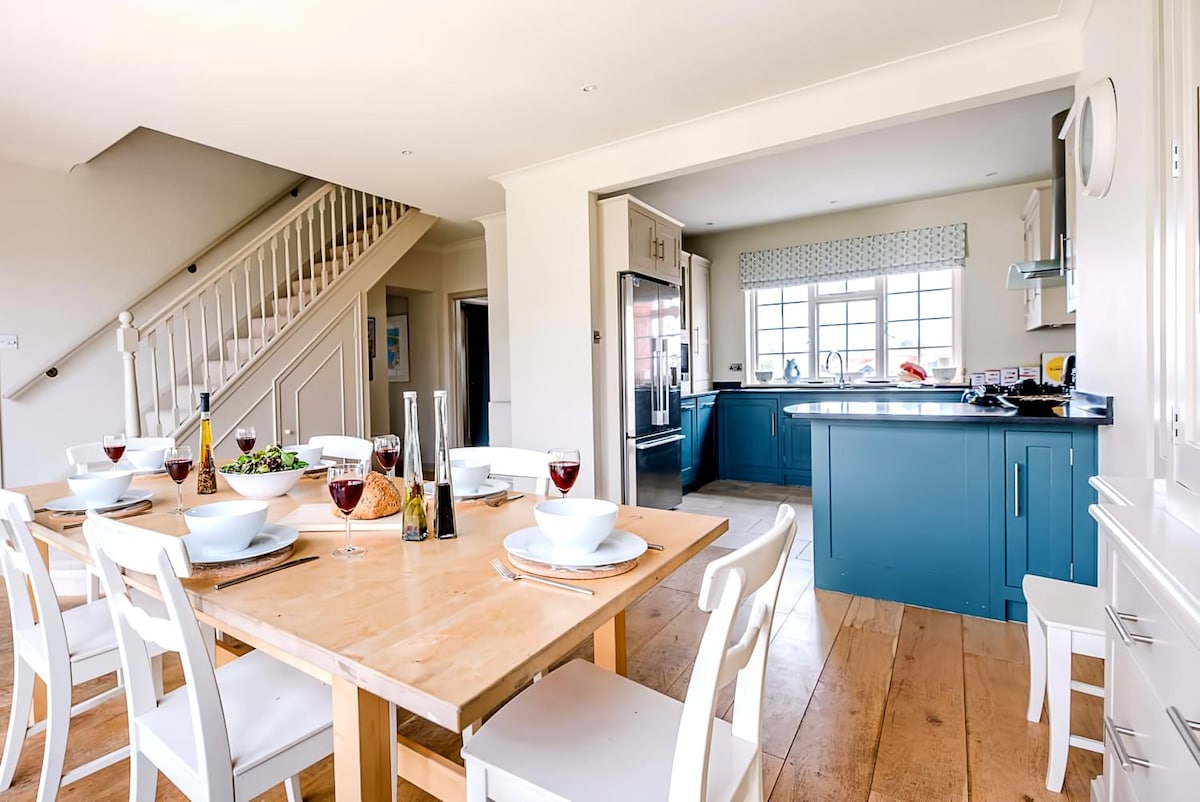 Top Airbnb: 3 The Coastguards, Thorpeness in Aldringham Cum Thorpe