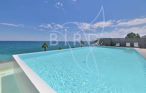 Waterfront apartment with private garden
