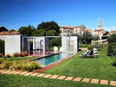 Holiday Home Villa Palace Leonardelli