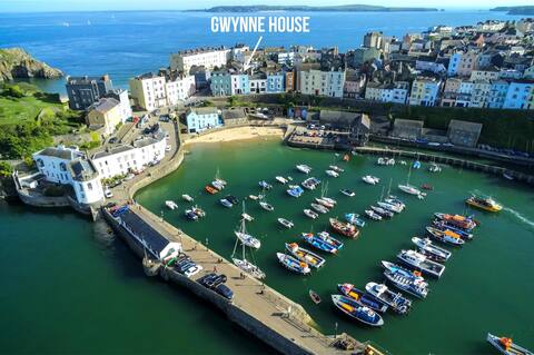 Gwynne House - 6 Bed Holiday Home - Tenby Harbour