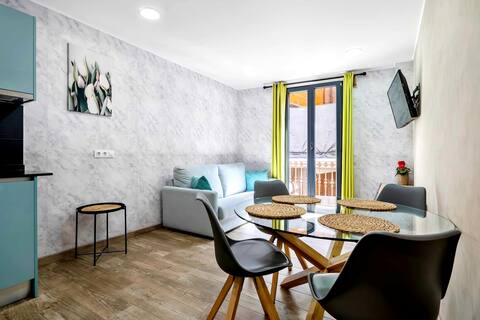 Apartment with Balcony