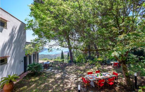 4 bedroom stunning home in San Piero In Campo