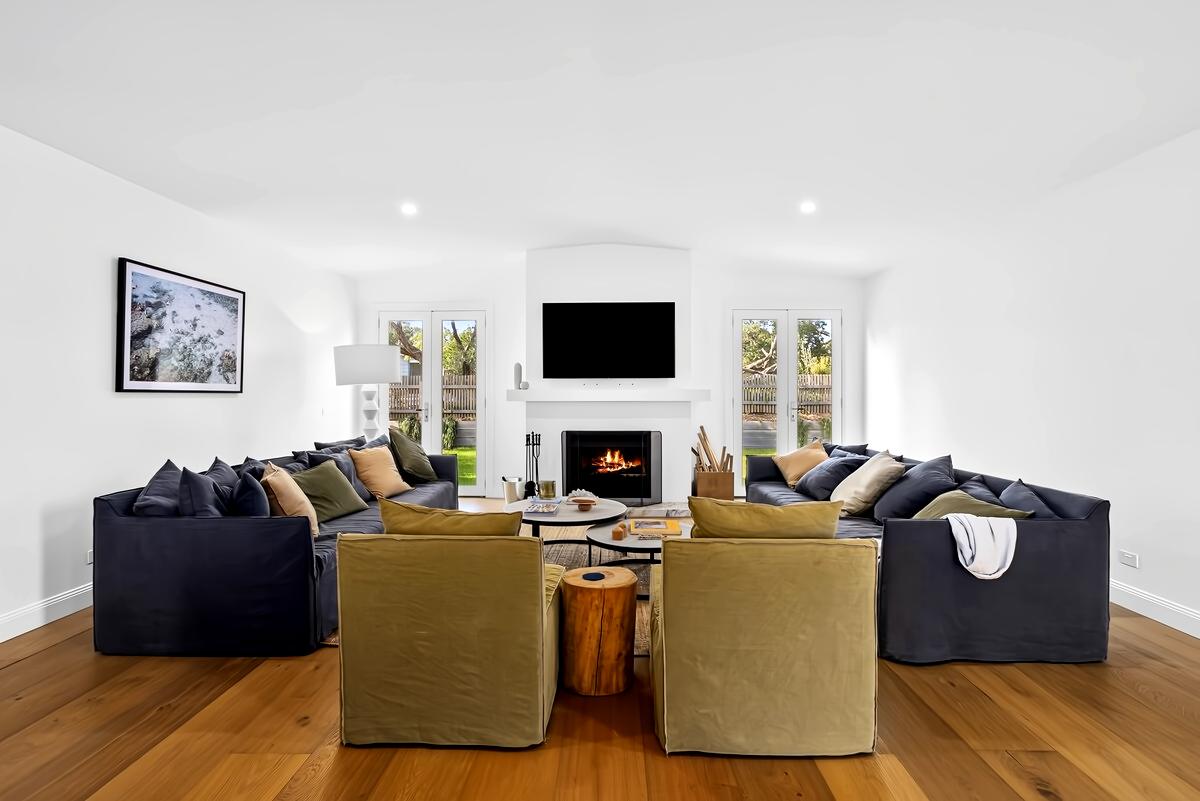 Top performing Airbnb: *Westhaven Walk to Beach,Shop, Pool, Spa,Open Fire in Sorrento