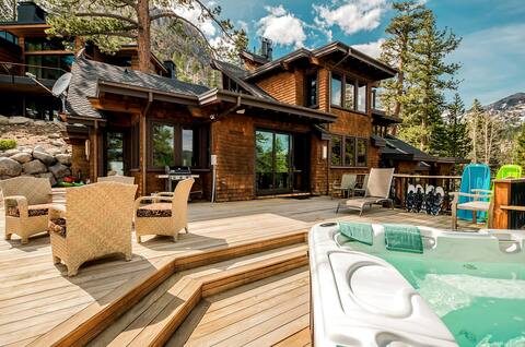 Bronson by AvantStay | Luxurious Escape w/ Spa