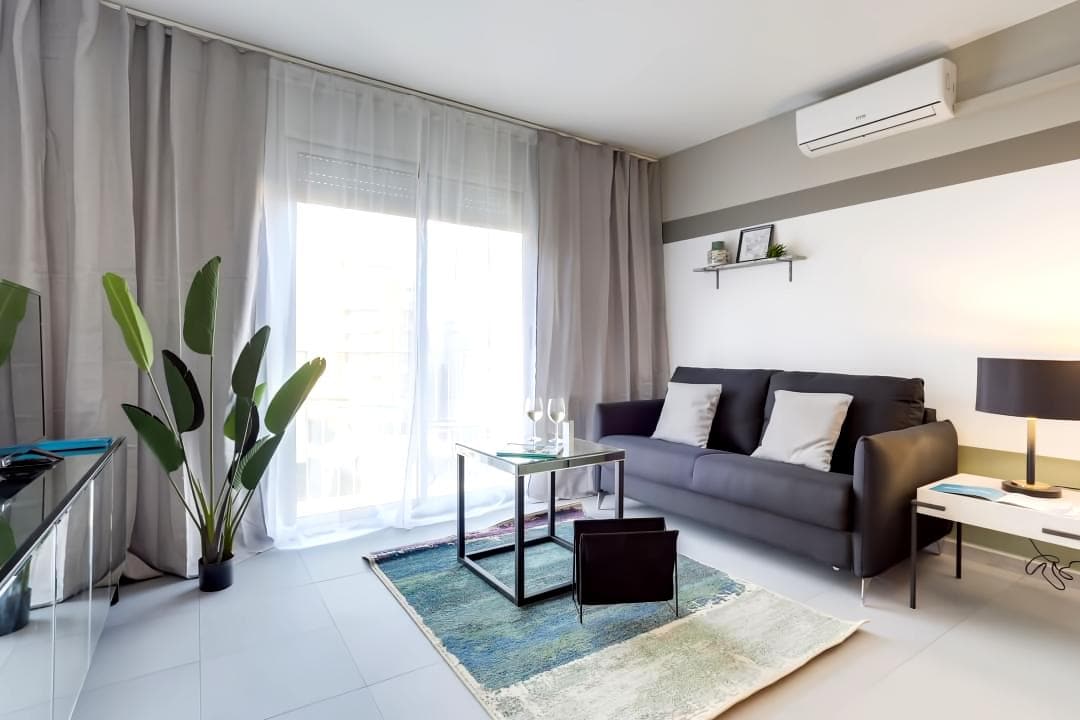 Successful Airbnb property: Sweett | Callao VI in Hostafrancs