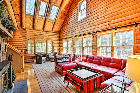 Accord Vacation Rental w/ Pool & Hot Tub!