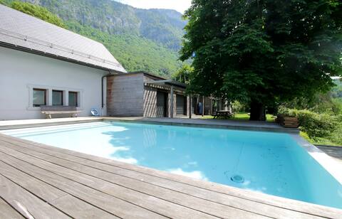 Family villa with swimming pool in