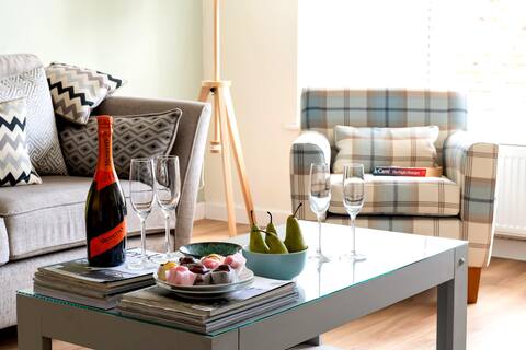 Spacious family home in Benllech