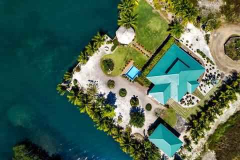 La Casa Bonita Feliz-Luxury-Pool- Stunning Gardens