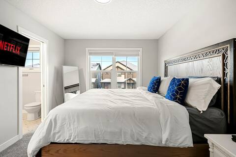 Top Rated Home (5%) | Free Banff Pass, Sleep to 12