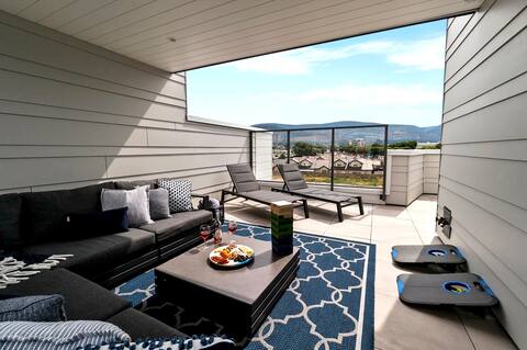Winter Sports Basecamp + Rooftop Deck & Elevator