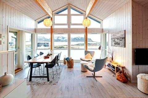 Væranes- New cottage with great views