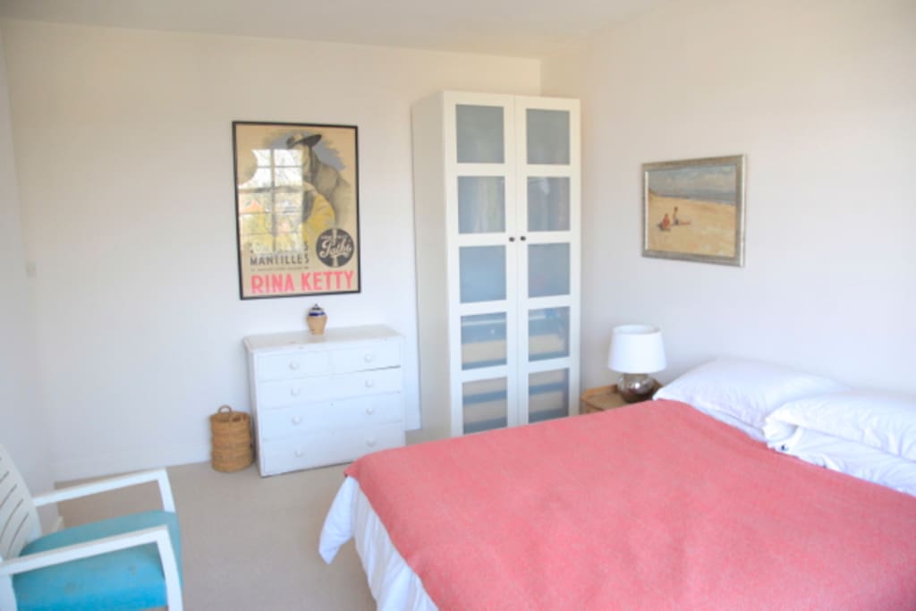 Main bedroom back
