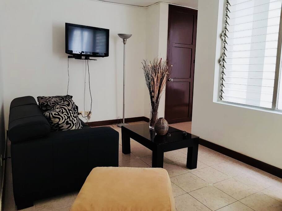 sala de estar con tv
