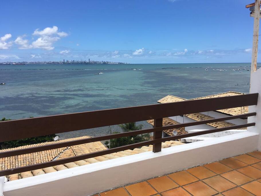 a varanda do pavimento superior