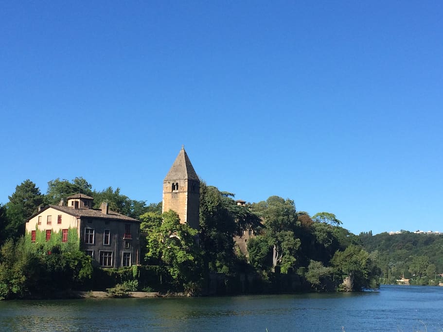 L'île barbe à 100 mètres de l'appartement
