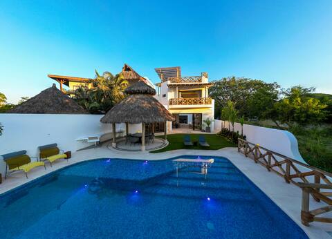 Ave de Mar: Luxury experience with beach access