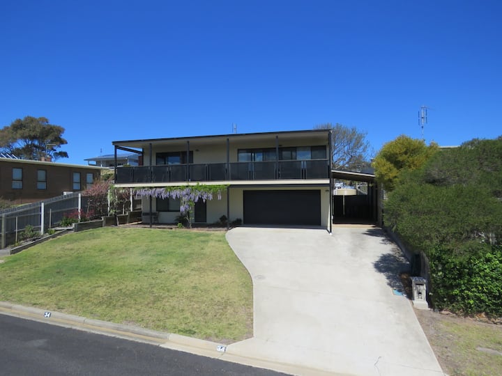 Lake Tyers Beach Vacation Rentals & Homes Victoria, Australia Airbnb