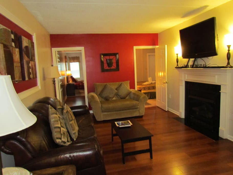 Another view of the living area.