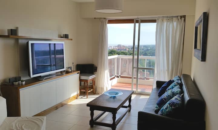 Apartment In Pinamar , Excellent Location. - Pinamar