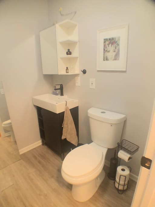 Modern bathroom