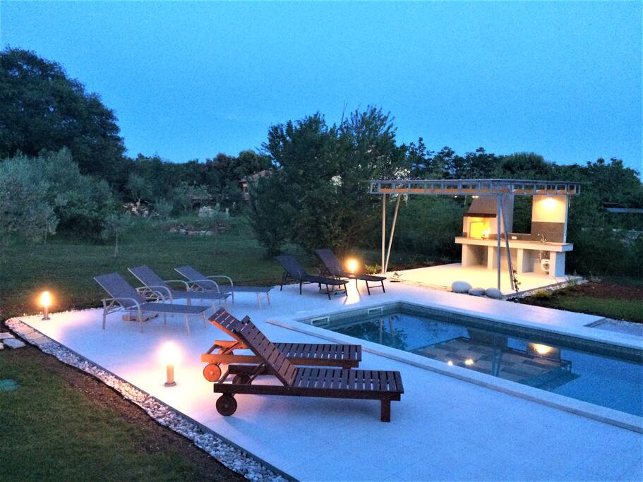 pool