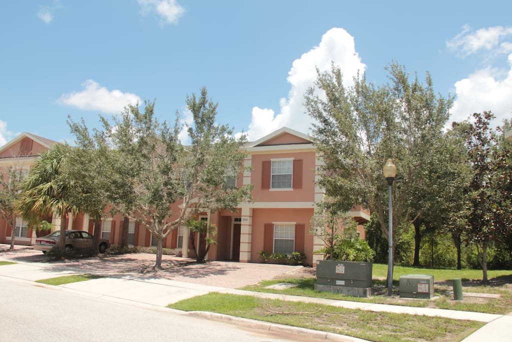Your villa in the gated Resort (current color) - Coral Cay Resort