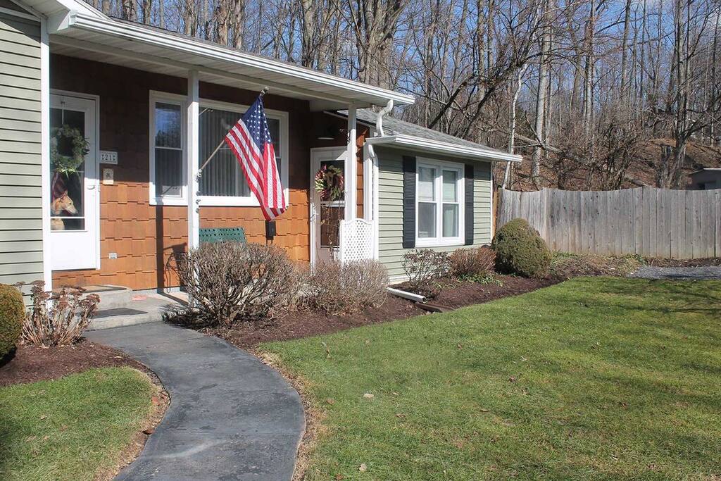 21 Beatty Avenue