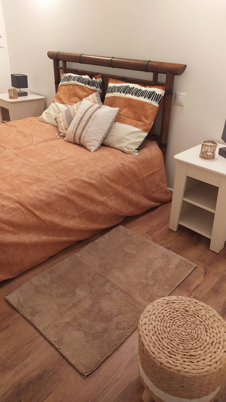 غرفة النوم 2